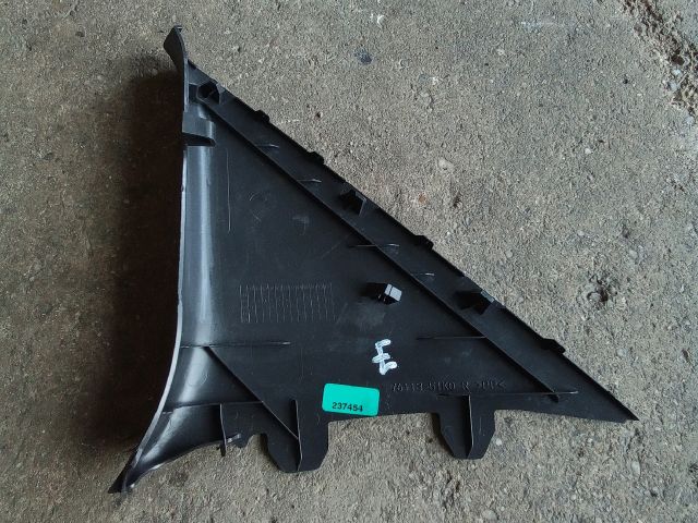 bontott SUZUKI SPLASH Jobb első Ajtó Kárpit