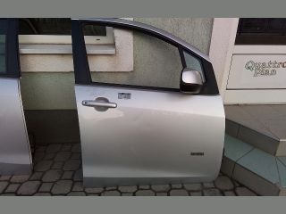 bontott SUZUKI SPLASH Jobb első Ajtó (Részeivel)