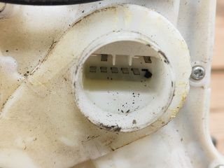 bontott SUZUKI SPLASH Jobb első Ajtózár