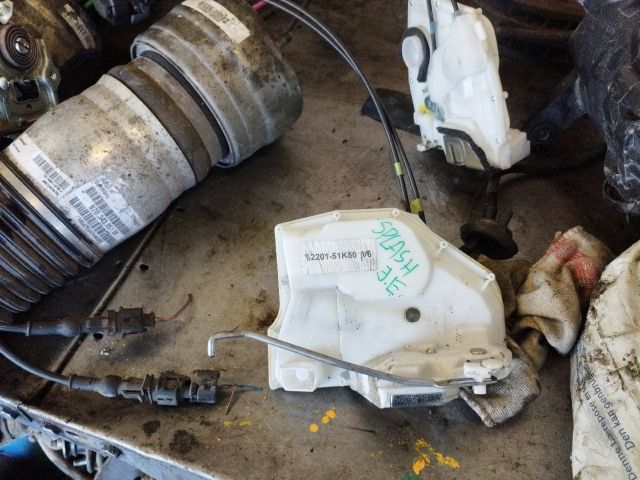 bontott SUZUKI SPLASH Jobb első Ajtózár