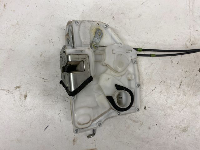 bontott SUZUKI SPLASH Jobb első Ajtózár