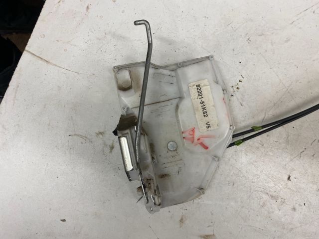 bontott SUZUKI SPLASH Jobb első Ajtózár