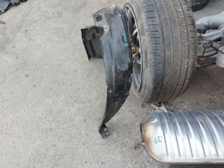 bontott SUZUKI SPLASH Jobb első Dobbetét (Kerékjárati, Műanyag)