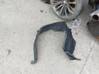 bontott SUZUKI SPLASH Jobb első Dobbetét (Kerékjárati, Műanyag)