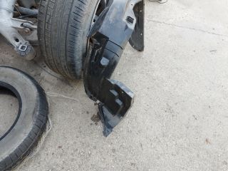 bontott SUZUKI SPLASH Jobb első Dobbetét (Kerékjárati, Műanyag)