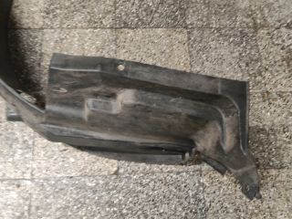 bontott SUZUKI SPLASH Jobb első Dobbetét (Kerékjárati, Műanyag)