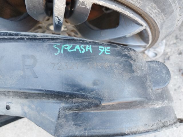 bontott SUZUKI SPLASH Jobb első Dobbetét (Kerékjárati, Műanyag)