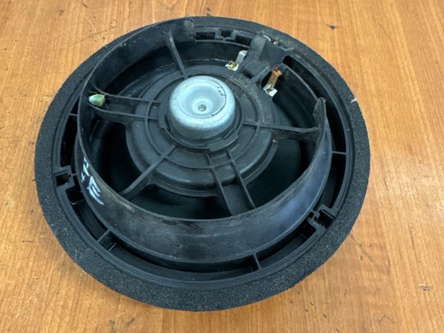 bontott SUZUKI SPLASH Jobb első Hangszóró