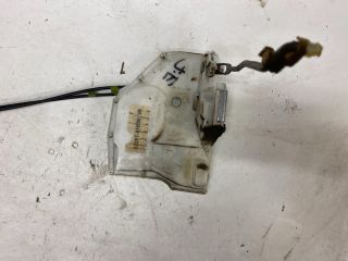 bontott SUZUKI SPLASH Jobb első Központizár Motor