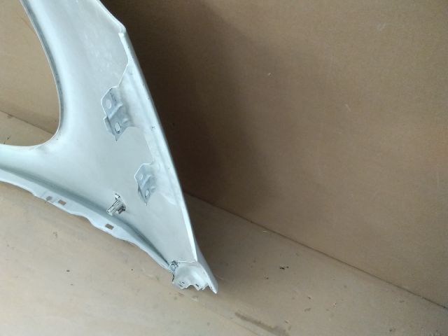 bontott SUZUKI SPLASH Jobb első Sárvédő