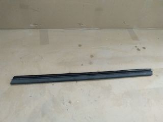 bontott SUZUKI SPLASH Jobb első Vízlehúzó Gumicsík