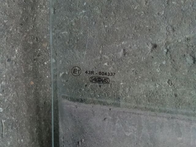 bontott SUZUKI SPLASH Jobb hátsó Ablak