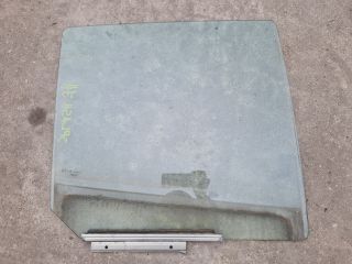 bontott SUZUKI SPLASH Jobb hátsó Ablak