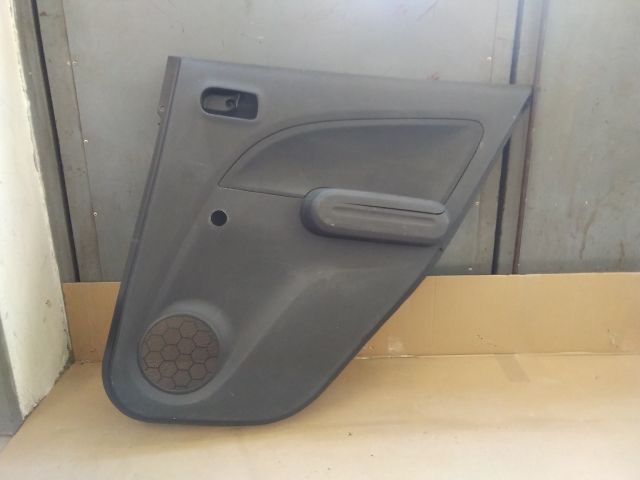 bontott SUZUKI SPLASH Jobb hátsó Ajtó Kárpit