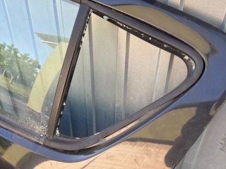 bontott SUZUKI SPLASH Jobb hátsó Ajtó (Részeivel)