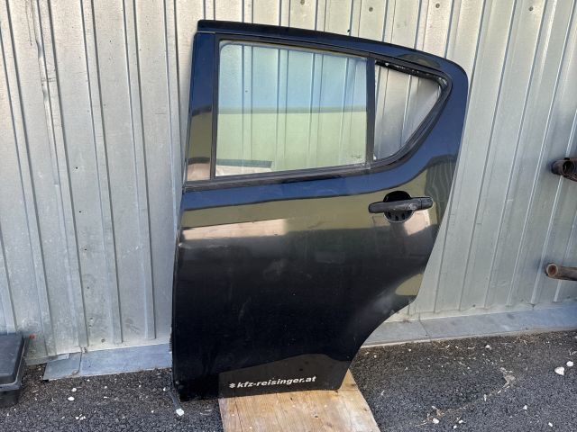 bontott SUZUKI SPLASH Jobb hátsó Ajtó (Részeivel)