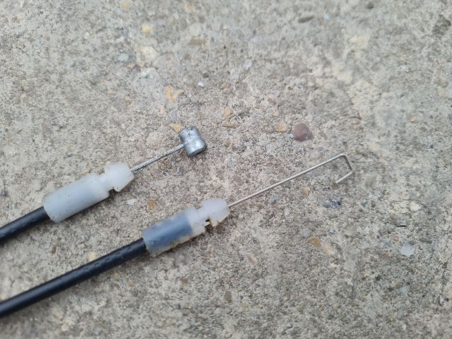 bontott SUZUKI SPLASH Jobb hátsó Ajtózár