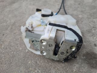 bontott SUZUKI SPLASH Jobb hátsó Ajtózár