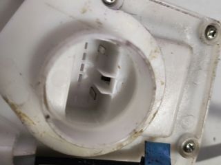 bontott SUZUKI SPLASH Jobb hátsó Ajtózár