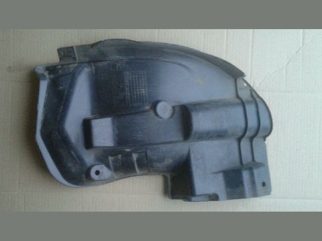 bontott SUZUKI SPLASH Jobb hátsó Dobbetét (Kerékjárati, Műanyag)