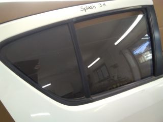 bontott SUZUKI SPLASH Jobb hátsó Fixüveg (Ajtóban)