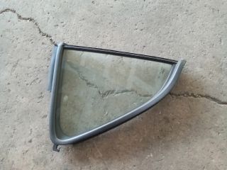 bontott SUZUKI SPLASH Jobb hátsó Fixüveg (Ajtóban)