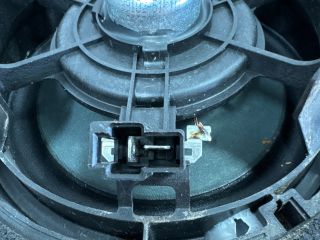 bontott SUZUKI SPLASH Jobb hátsó Hangszóró