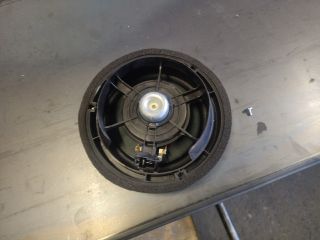 bontott SUZUKI SPLASH Jobb hátsó Hangszóró