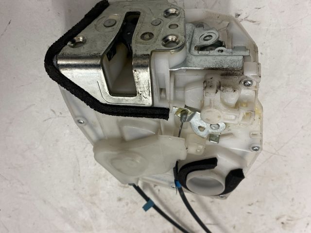 bontott SUZUKI SPLASH Jobb hátsó Központizár Motor