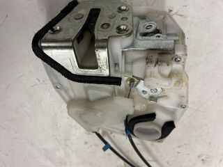 bontott SUZUKI SPLASH Jobb hátsó Központizár Motor