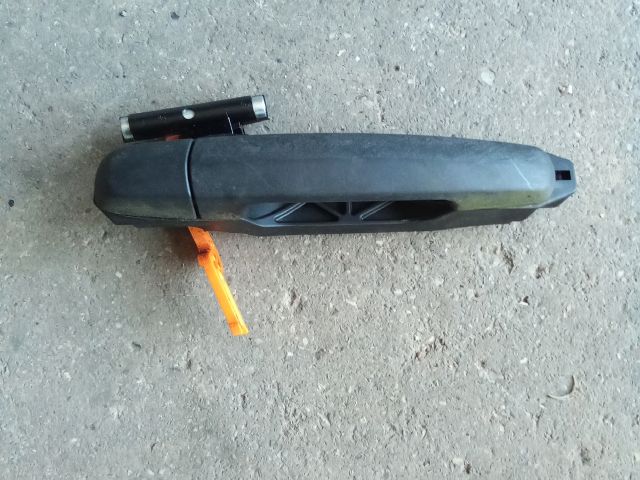 bontott SUZUKI SPLASH Jobb hátsó Külső Kilincs