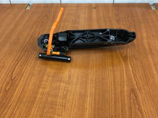 bontott SUZUKI SPLASH Jobb hátsó Külső Kilincs