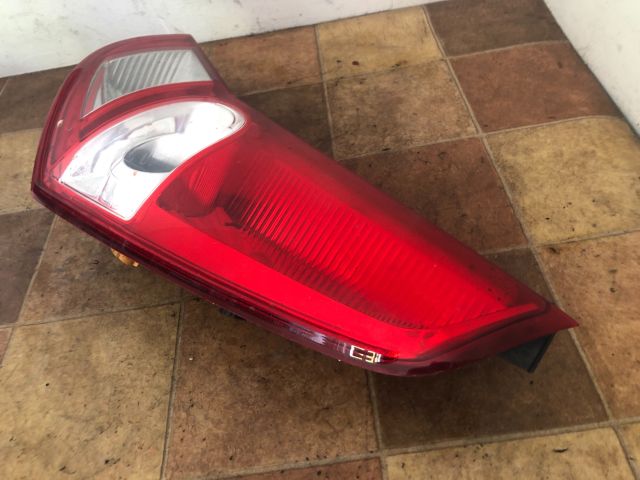 bontott SUZUKI SPLASH Jobb Hátsó Lámpa