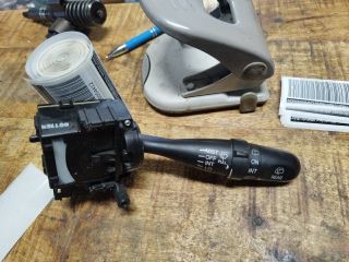 bontott SUZUKI SPLASH Jobb Kormánykapcsoló Ablaktörlő