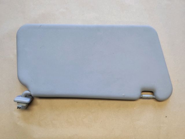 bontott SUZUKI SPLASH Jobb Napellenző