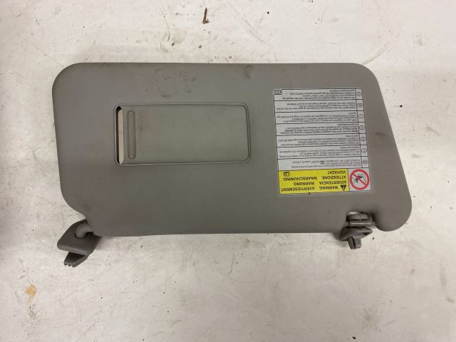 bontott SUZUKI SPLASH Jobb Napellenző