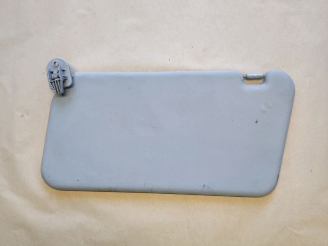 bontott SUZUKI SPLASH Jobb Napellenző