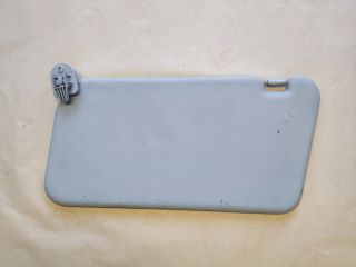 bontott SUZUKI SPLASH Jobb Napellenző