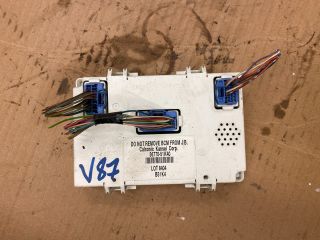 bontott SUZUKI SPLASH Komfort Elektronika