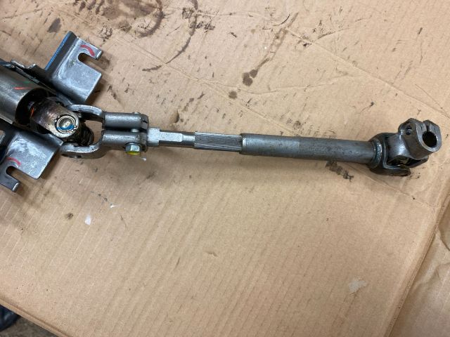 bontott SUZUKI SPLASH Kormánykardán