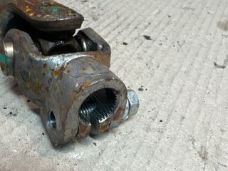 bontott SUZUKI SPLASH Kormánykardán