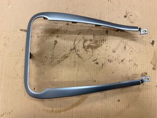 bontott SUZUKI SPLASH Középkonzol Keret