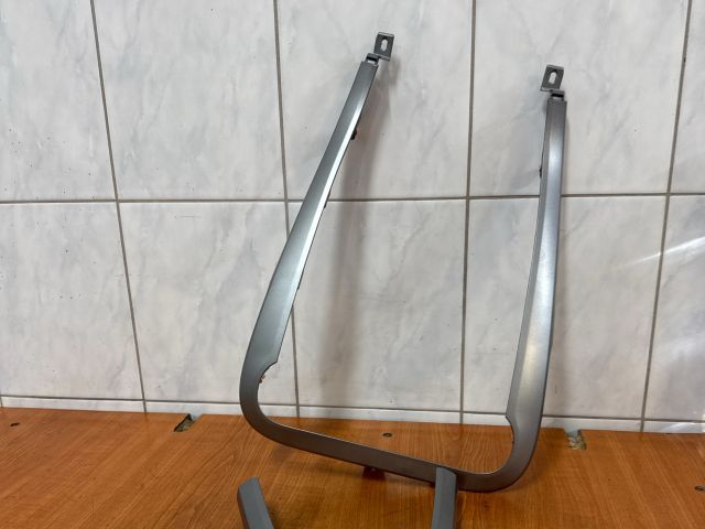 bontott SUZUKI SPLASH Középső Műszerfal Díszléc