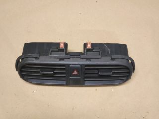 bontott SUZUKI SPLASH Középső Szellőző