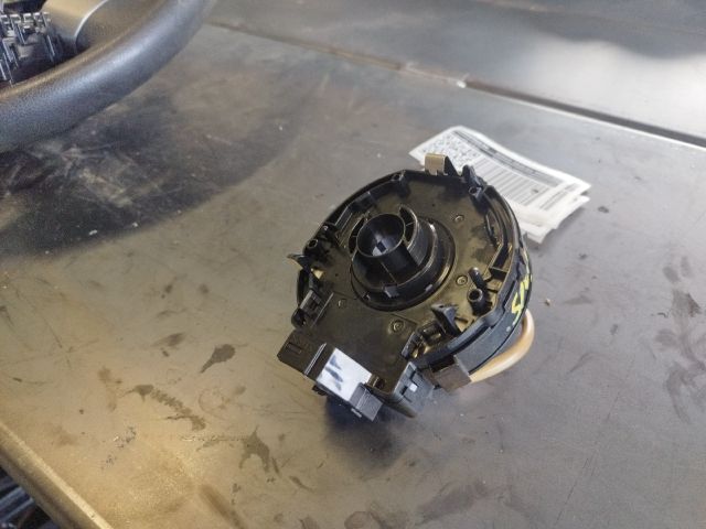 bontott SUZUKI SPLASH Légzsák Átvezető Szalagkábel