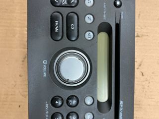 bontott SUZUKI SPLASH Rádió / CD