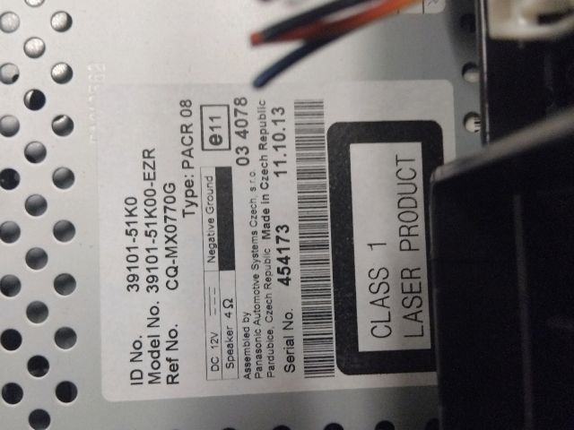 bontott SUZUKI SPLASH Rádió / CD