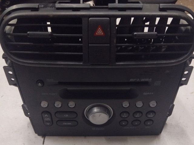 bontott SUZUKI SPLASH Rádió / CD