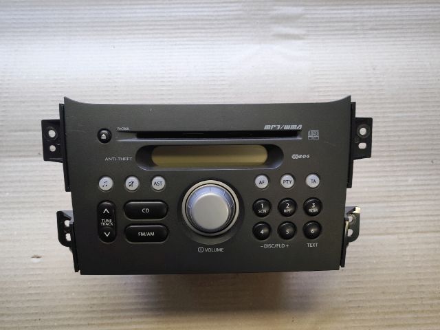 bontott SUZUKI SPLASH Rádió / CD