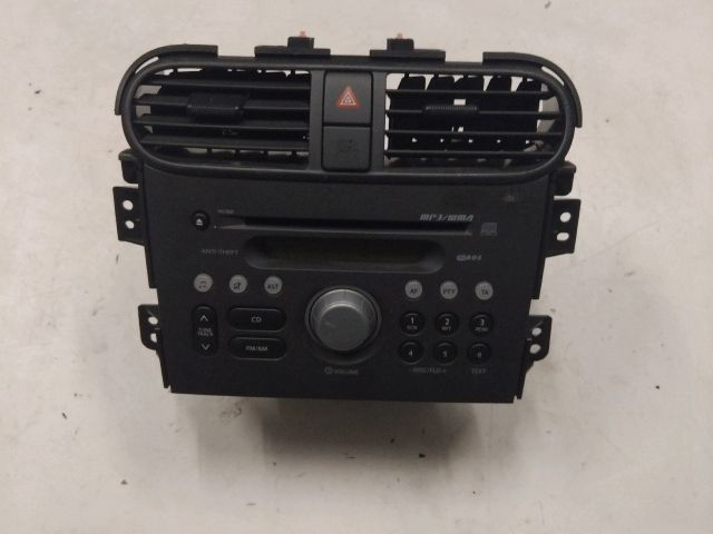 bontott SUZUKI SPLASH Rádió / CD